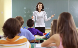 Сергей Бабак объяснил, почему повышение зарплат не решает проблем молодых учителей