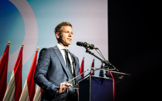 Петер Мадяр після перемоги на виборах озвучив позицію щодо війни в Україні, вступу до ЄС та кредиту на 90 млрд євро