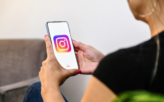 Могут ли посты в Instagram после сотрудничества считаться разглашением информации бизнеса — как это оценивает суд