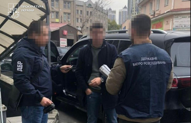 Адвокат и сообщники под судом: в Киеве пытались присвоить элитные квартиры более чем на 25 млн гривен