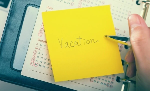 Додаткова оплачувана відпустка на навчання: хто має право на 35 днів — роз’яснення Держпраці