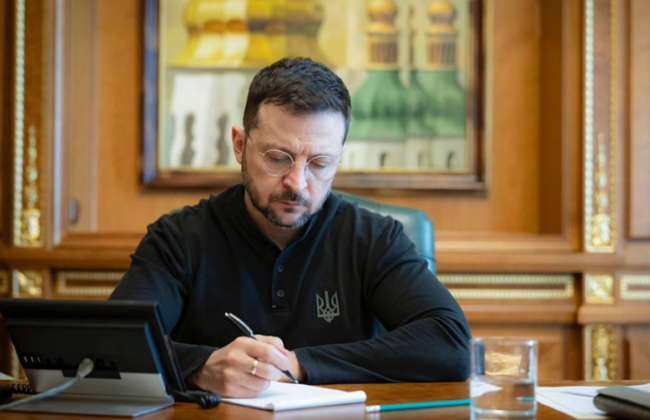 Владимир Зеленский назначил четырех судей