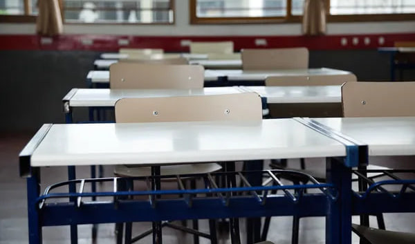 В Полтавской области дети пропускали занятия в школе — мать получила штраф за второе правонарушение за год