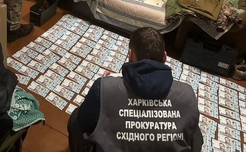 Завладели 24 тоннами топлива: в Харьковской области будут судить военнослужащих