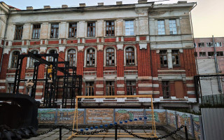 В Україні пошкоджено понад 4 тисячі закладів освіти: 422 знищено повністю — МОН, фото