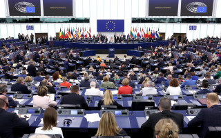 Европа вводит обязательные правила для государственных органов в отношении искусственного интеллекта