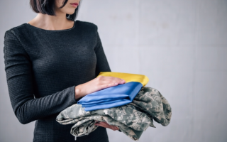 Отцовство погибшего военнослужащего может устанавливаться в гражданском процессе на основании экспертизы из уголовного дела — ВС