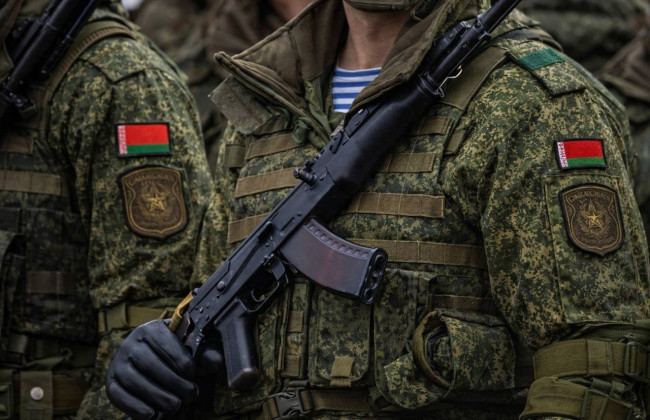 Беларусь объявила призыв офицеров запаса на срочную службу