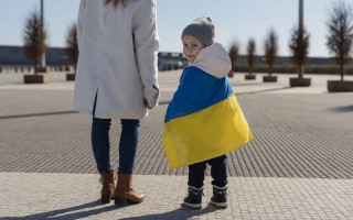 Закон о наставничестве для детей запустили, но украинцы о нем почти не знают