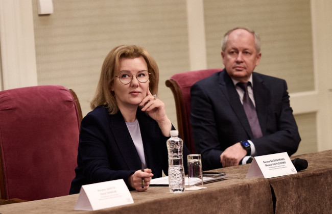 Совещательная группа экспертов получила от РСУ документы 18 кандидатов на должности судей КСУ