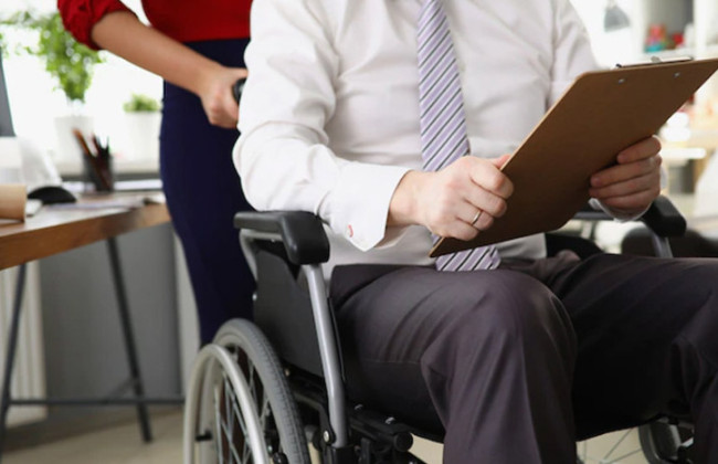 Податкова пільга для осіб з інвалідністю та батьків дітей з інвалідністю: умови та як скористатися