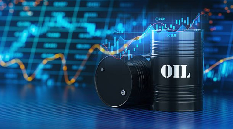 Цена на нефть Brent резко упала после заявления Ирана об открытии Ормузского пролива