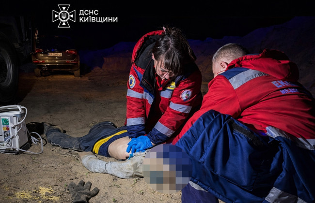 У Бородянці 11-річного хлопчика на смерть засипало піском