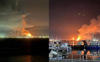 В Малайзии масштабный пожар уничтожил сотни домов в плавучей деревне, видео