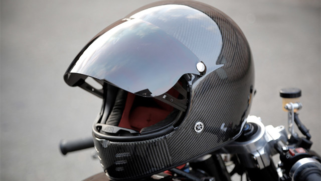 В Україні змінюють вимоги до мотошоломів – коли сертифікація за стандартами ЄС стане обов’язковою