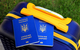 Выезд на постоянное место жительства: без какой справки границу не пересечь