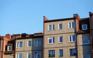 В Украине обсуждают подходы к обновлению жилищного фонда: что показывает международный опыт