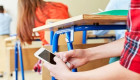В Англии планируют на законодательном уровне запретить использование мобильных телефонов в школах