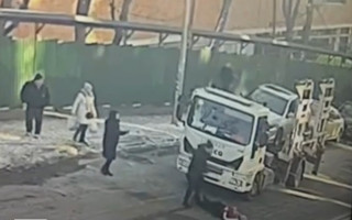 Вдарив водія евакуатора та залишив непритомним на морозі: у Києві судитимуть фітнес-тренера