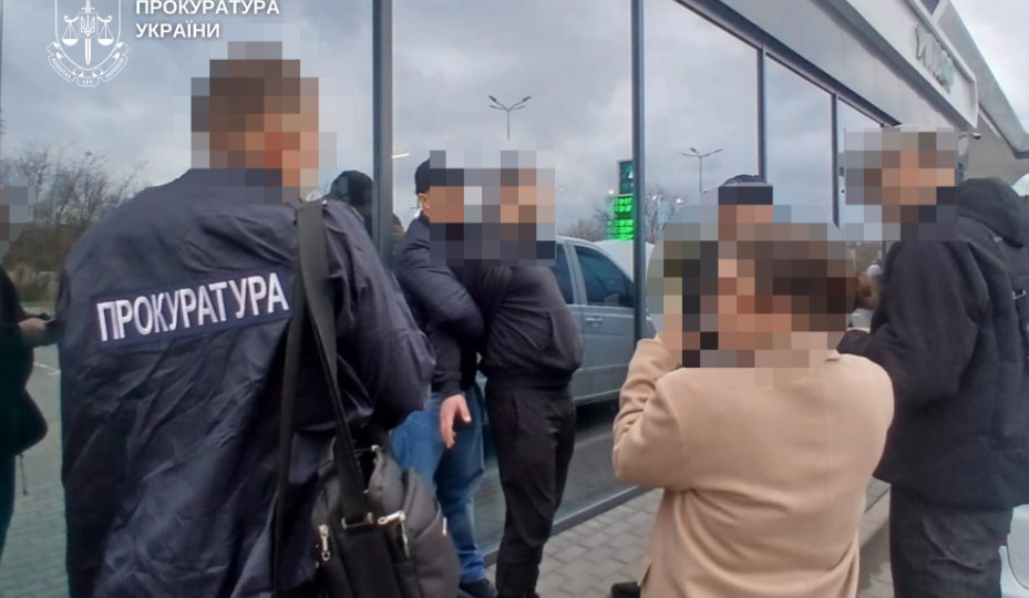 20000 гривен за непрепятствование работе: на Волыни задержали чиновника Госпродпотребслужбы