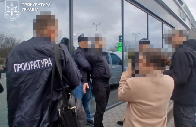 20000 гривень за не перешкоджання роботі: на Волині затримали посадовця Держпродспоживслужби