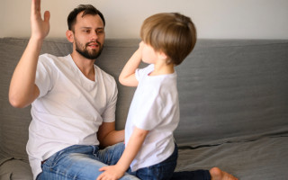 ЄСПЛ розглянув справу батька: матір вимагала одноосібної опіки й фактично «забрала» дітей, а суди не відреагували