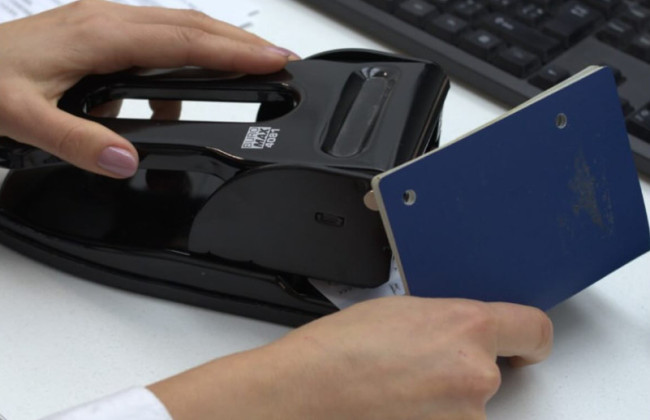 Анулювання закордонного паспорта — коли це потрібно