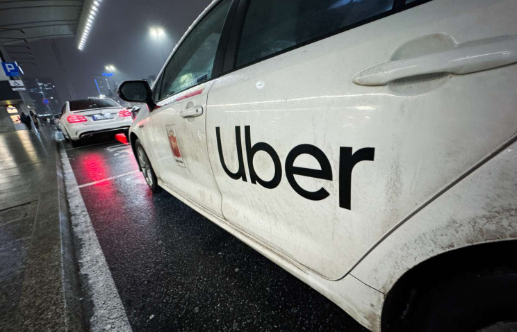 Водитель Uber схватил пассажирку за бедро — компания выплатит пострадавшей $5 тысяч компенсации