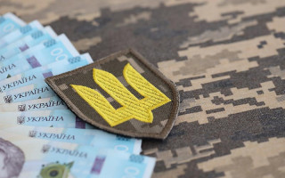 Верховный Суд объяснил, почему командированные военнослужащие не имеют права на доплату в 30 тысяч гривен