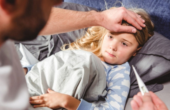 У Києві різко зросла захворюваність серед дітей на грип, ГРВІ та COVID-19