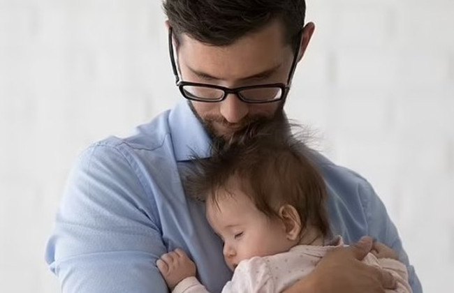 Верховний Суд відмовив у встановленні статусу батька-одинака чоловіку, який виховує дитину сам