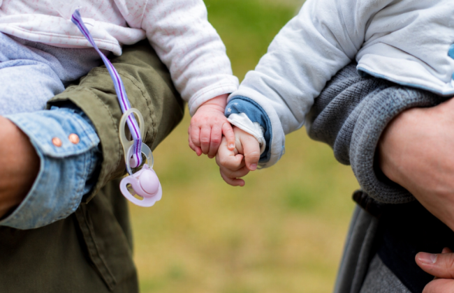 Имеет ли ребенок право на гражданство Украины, если один из родителей — иностранец