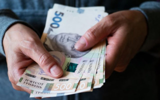 Виплати ВПО в Україні – що змінилося у 2026 році та вони оминуть