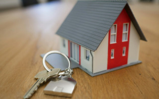 Фізособа продала майно: визначаємо податкові наслідки