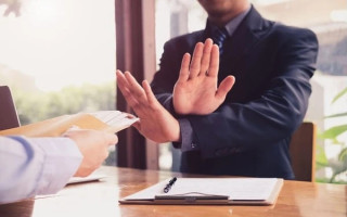 Украинцы в Германии могут лишиться денежной помощи за отказ работать