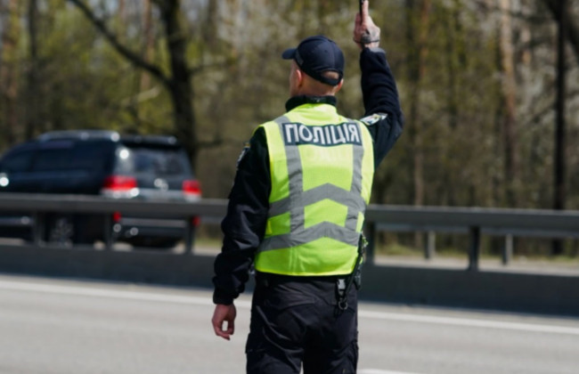 Кабмін візьме під контроль водійські документи: у Раді новий законопроєкт