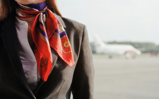 Бортпровідницю позбавили опіки над дітьми через тривалу відсутність вдома — рішення суду