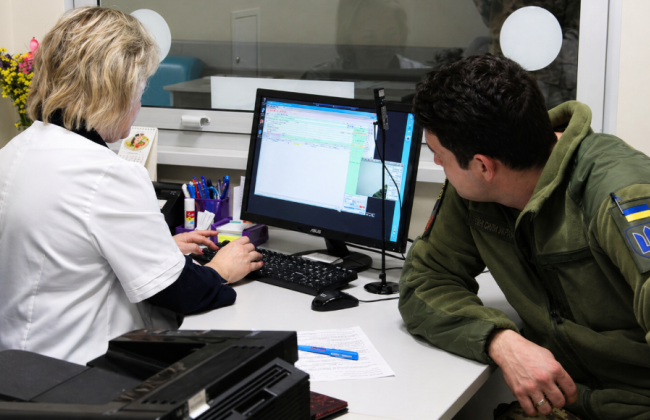 Чоловік не пройшов ВЛК після скасування статусу «обмежено придатний»: суд підтвердив штраф у 17 тисяч грн