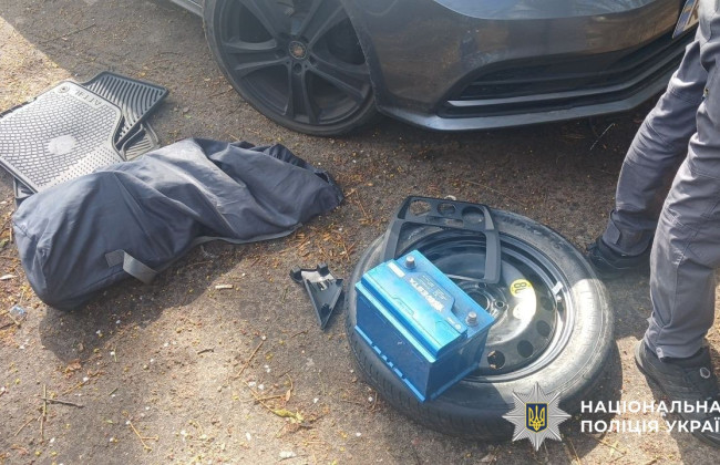 Студенты в Киеве угнали авто из сервиса аренды и разобрали его на запчасти