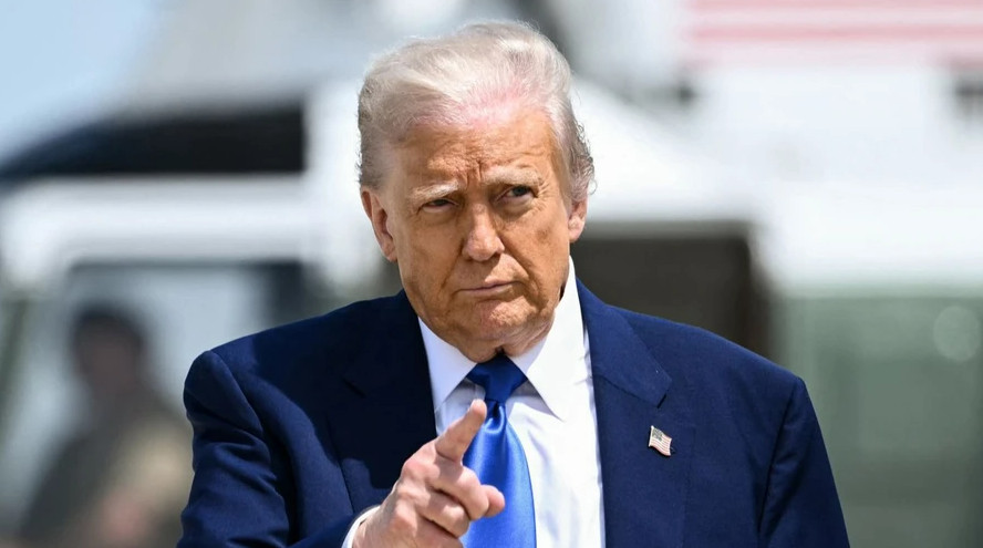 Дональд Трамп предупредил о взрыве нефтяной инфраструктуры Ирана