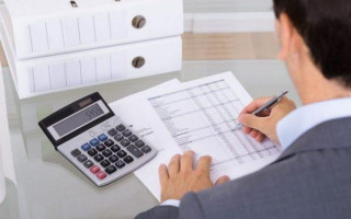 Нерезидент предоставляет непрерывные услуги резиденту: ГНС не позволяет составлять сводные НН