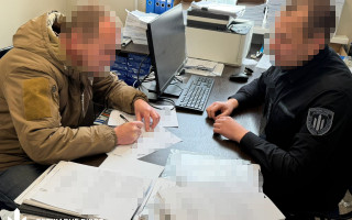 Ухилення від мобілізації за $8 тисяч: у Миколаєві викрили посадовців ТЦК