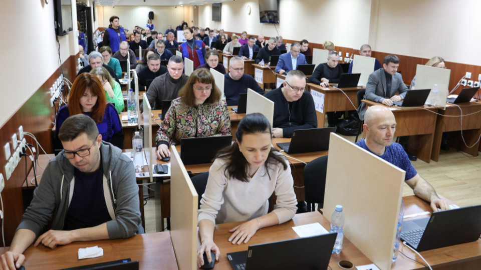 Конкурс в СОАС и СААС: обнародованы кодированные результаты тестирования общих знаний в сфере права и знаний
