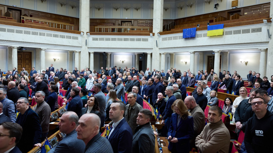Верховная Рада поддержала продолжение военного положения и мобилизации в Украине
