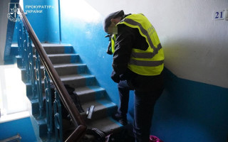 Замах на вбивство школярки у Тернополі: слідство перевіряє версію булінгу з боку потерпілої