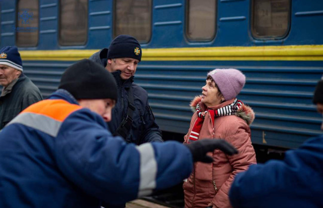 Виплати для ВПО переглянули: уряд продовжив строки і дозволив отримати допомогу «заднім числом»