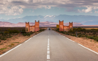 Нові транспортні коридори – Рада ратифікувала угоду про автомобільні перевезення з Марокко