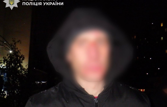 В Киеве судили рецидивиста, избившего и ограбившего военнослужащего во время реабилитации