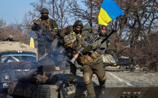 Воєнний стан та мобілізацію продовжено ще на 3 місяці: Зеленський підписав закони