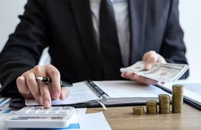 Мінфін оприлюднив дані про зарплати держслужбовців за березень